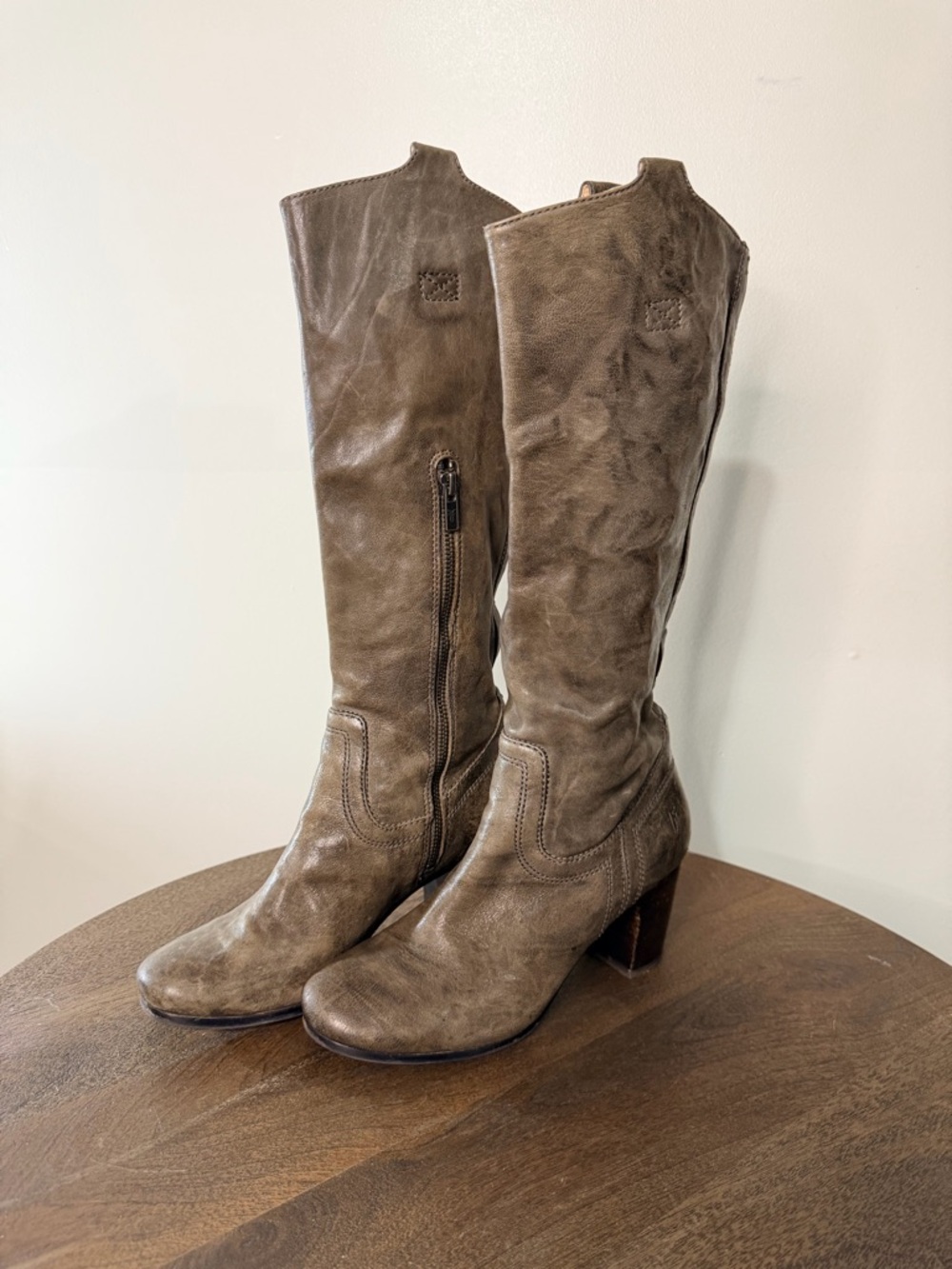Frye Carson Pull Tab Boots Size 7.5- 2 pairs for sale!